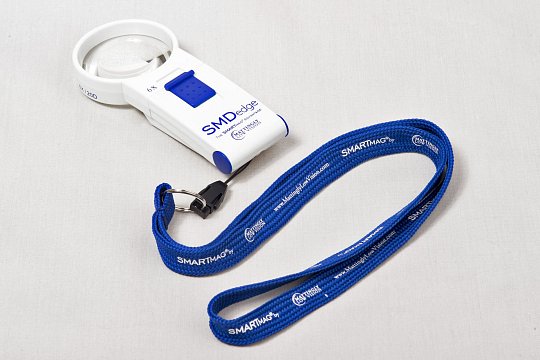 SmartMag® 6X Neutral White SMD LED Hand-Held Magnifier