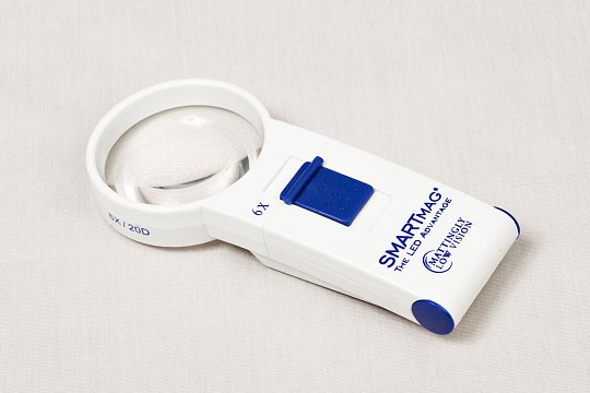 SmartMag® 6X Teal LED Hand-Held Magnifier