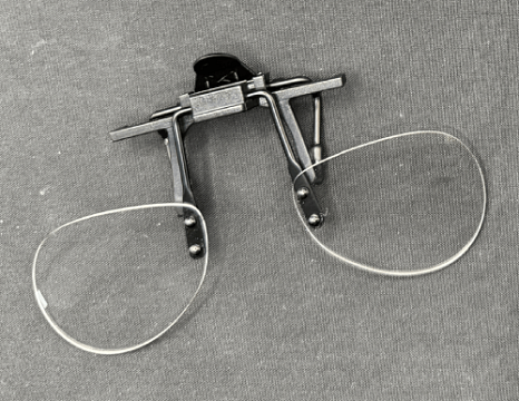 Walters 1.0D Half Frame Clip-On Magnifier (Bottom Half)
