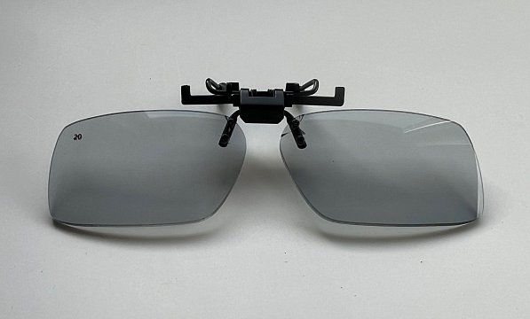 NoIR (F20#22) Large Rectangular Flip-Up Clips-Ons: 63% Light Grey
