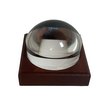 4X / 12D 89mm Dome Magnifier w/Square Mahogany Base & Pouch