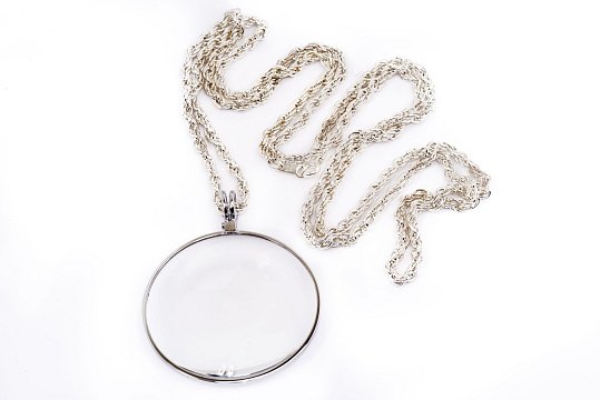 Walters 5X / 16D, 42mm Pendant Magnifier Silver, with Silver Chain